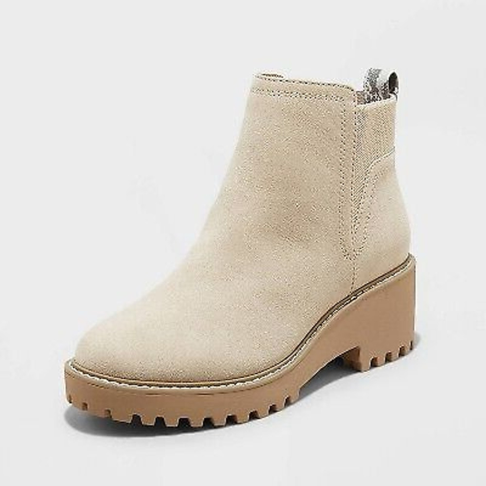 NEW Universal Thread Women's Taci Ankle Boots Memory Foam- Light Taupe Size 9
